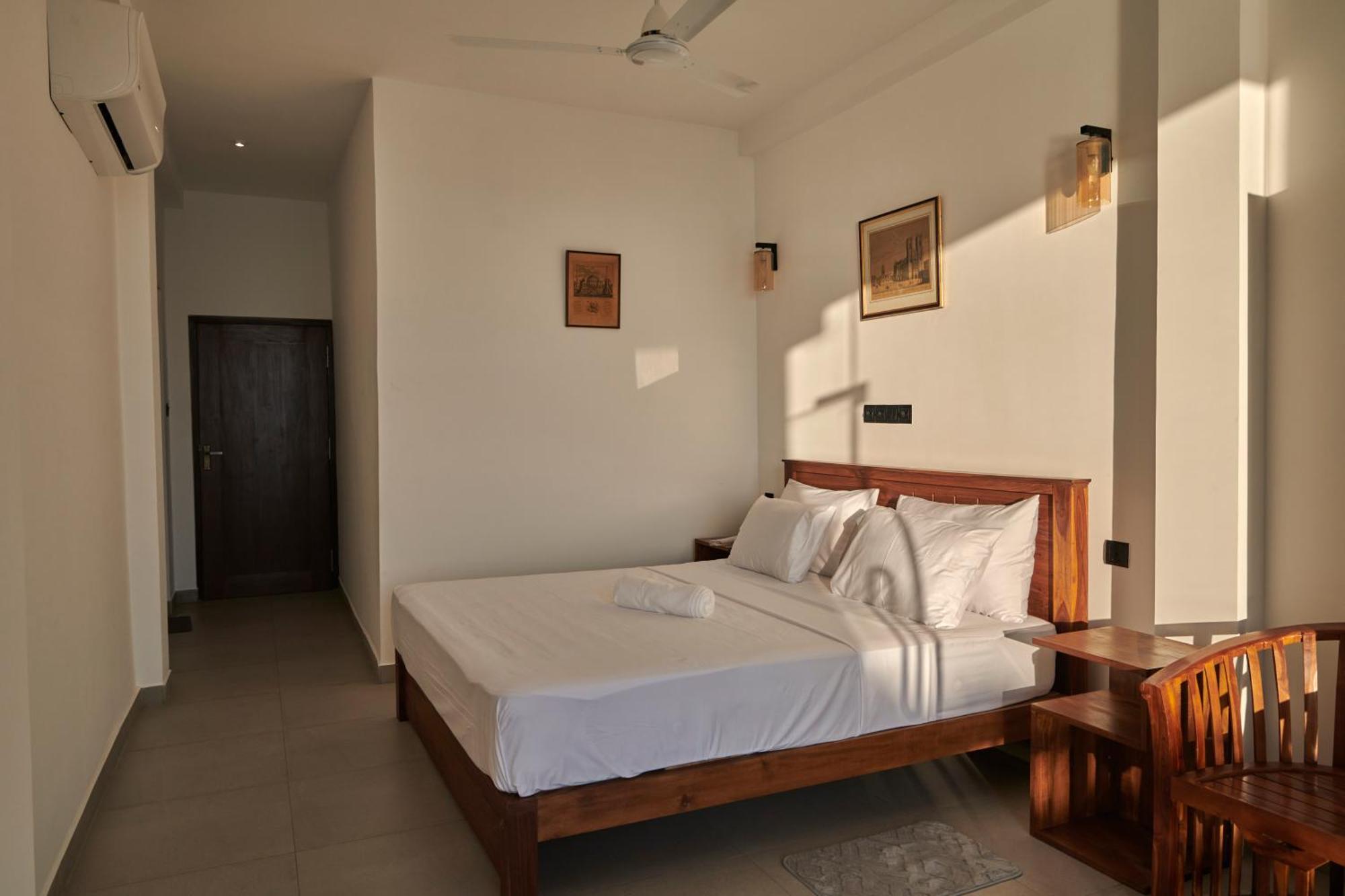 Kings Bay Beach Resort Ґалле Екстер'єр фото