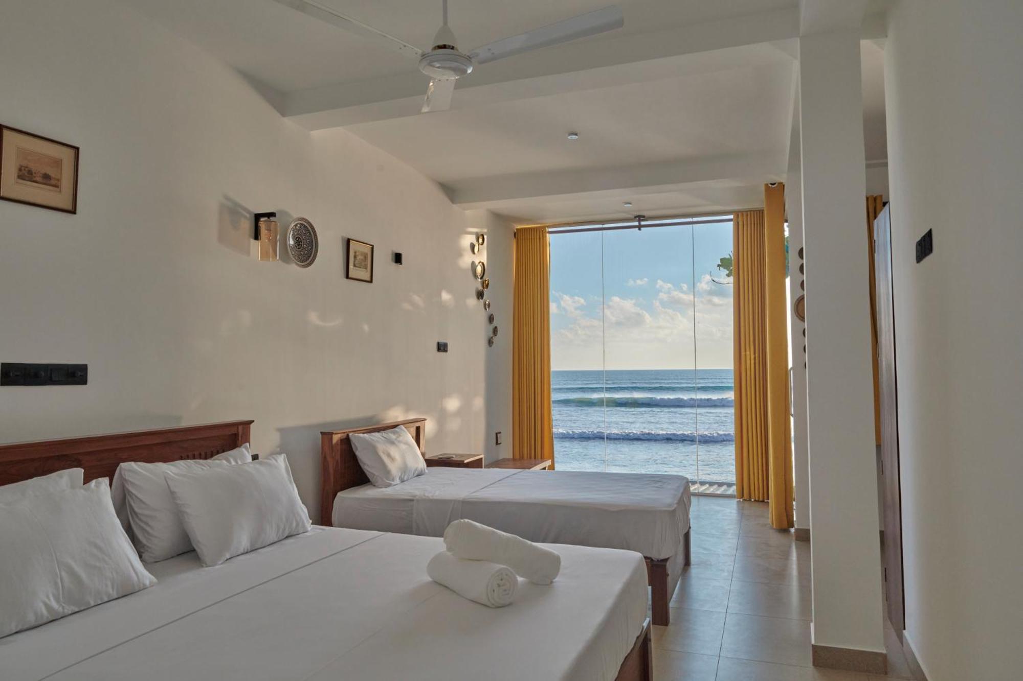 Kings Bay Beach Resort Ґалле Екстер'єр фото