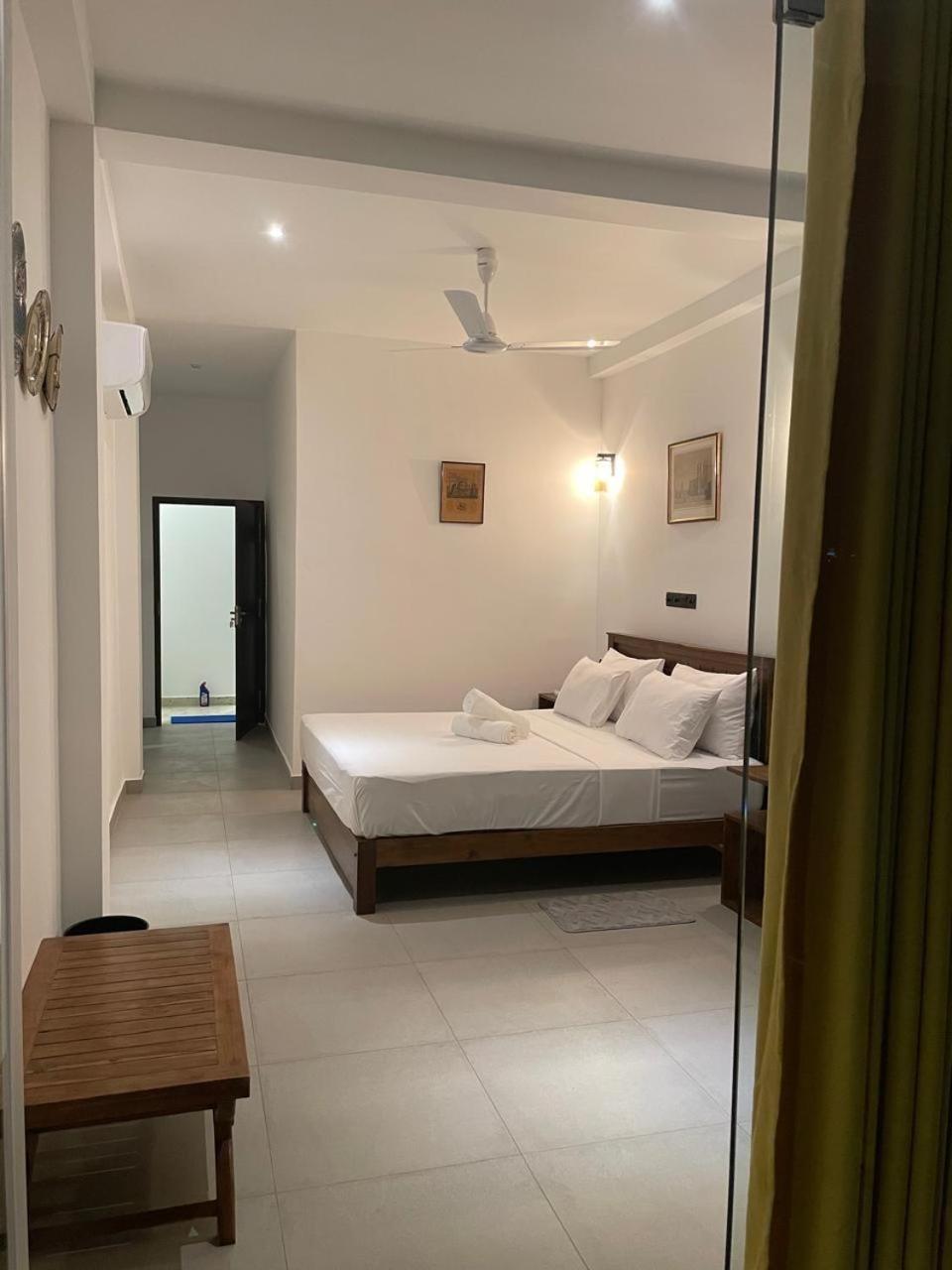 Kings Bay Beach Resort Ґалле Екстер'єр фото