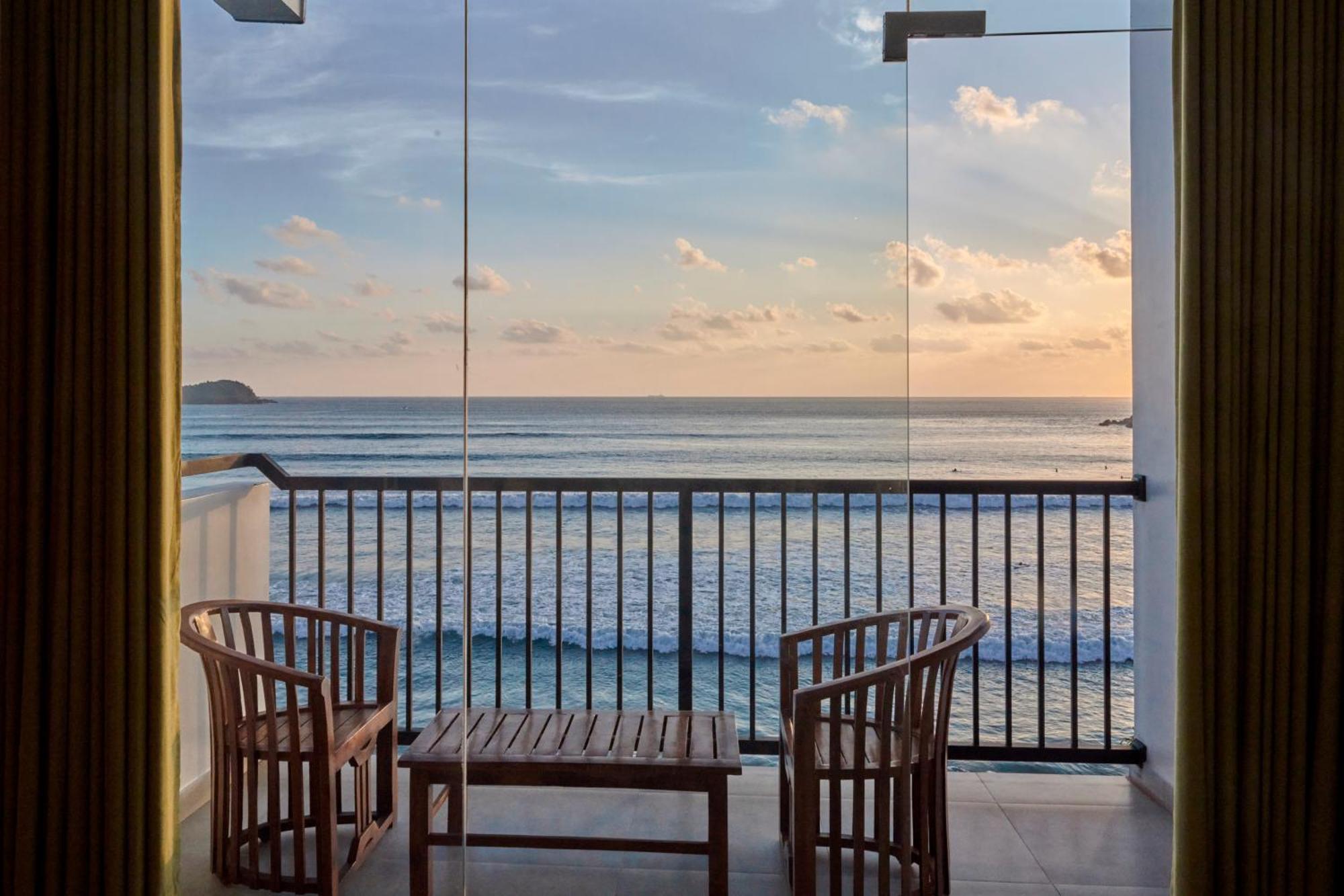 Kings Bay Beach Resort Ґалле Екстер'єр фото